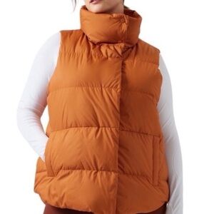 Athleta Downtown Puffer Vest in orange size XL